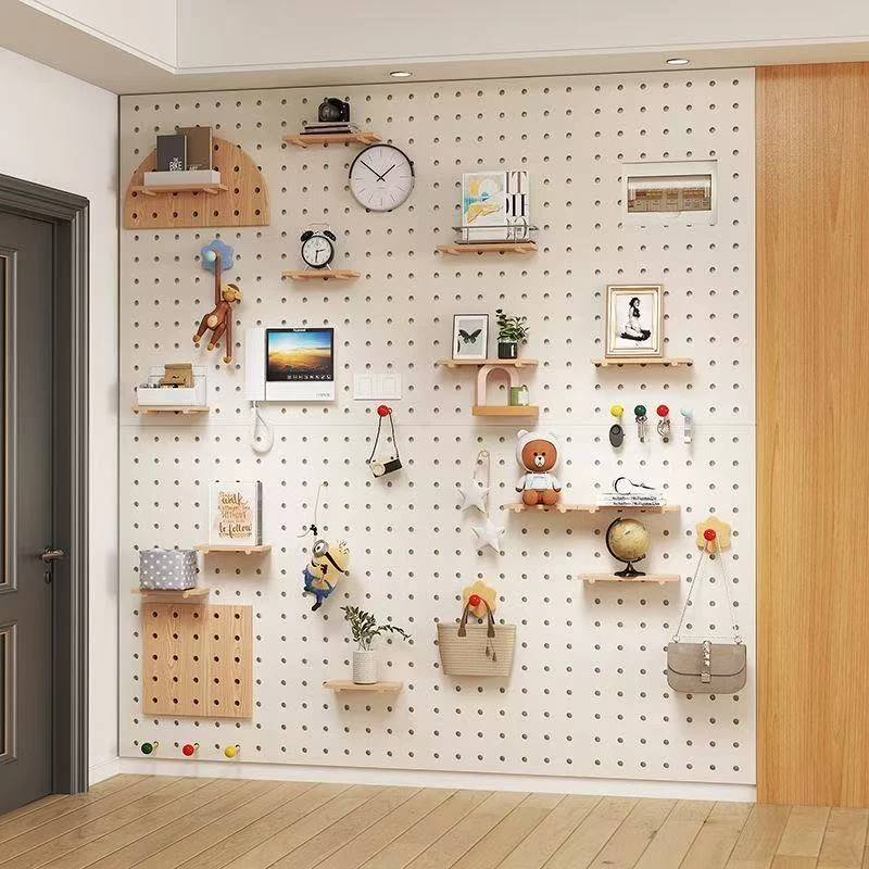 新疆包邮实木洞洞板定制墙上置物架客厅壁挂隔板收纳架免打孔玄关
