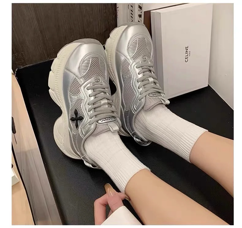 十字花厚底银色老爹鞋女2025春季新款网面透气增高休闲轻便运动鞋