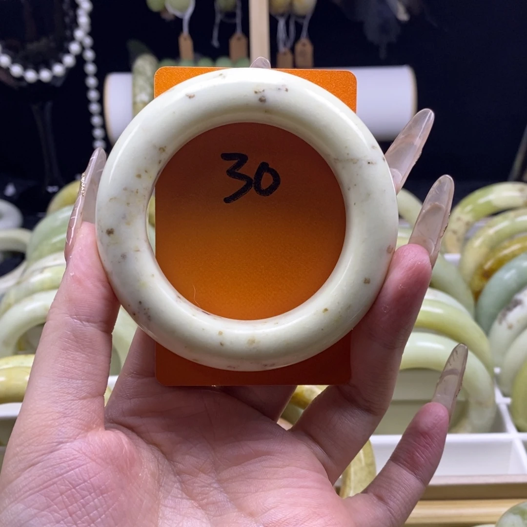 蛇纹石玉未镶嵌手镯52.3