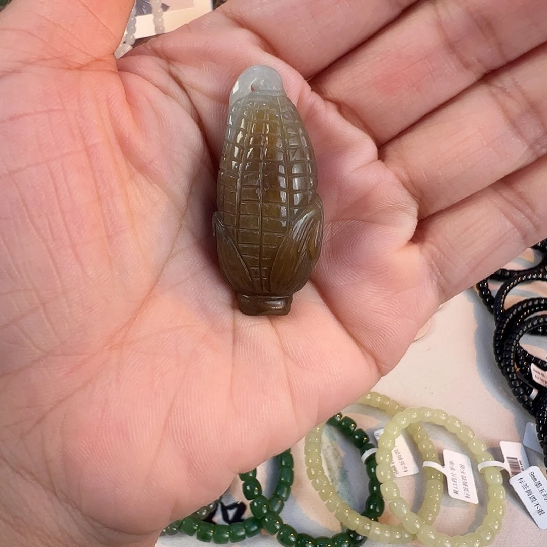 向***桂手链未镶嵌和田玉（糖玉）