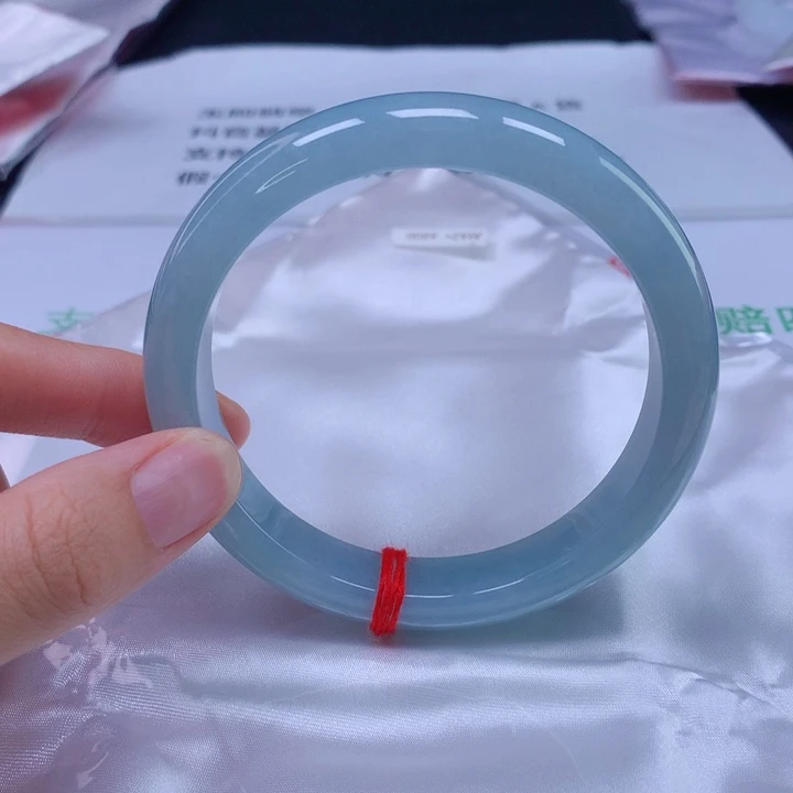 翡翠手镯未镶嵌?*~62圈口