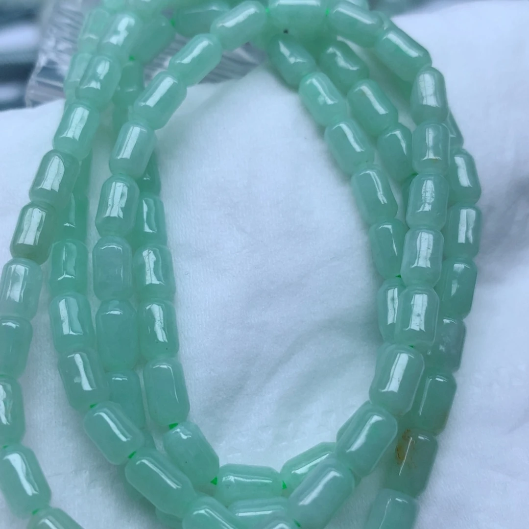 翡翠未镶嵌颈饰珠子