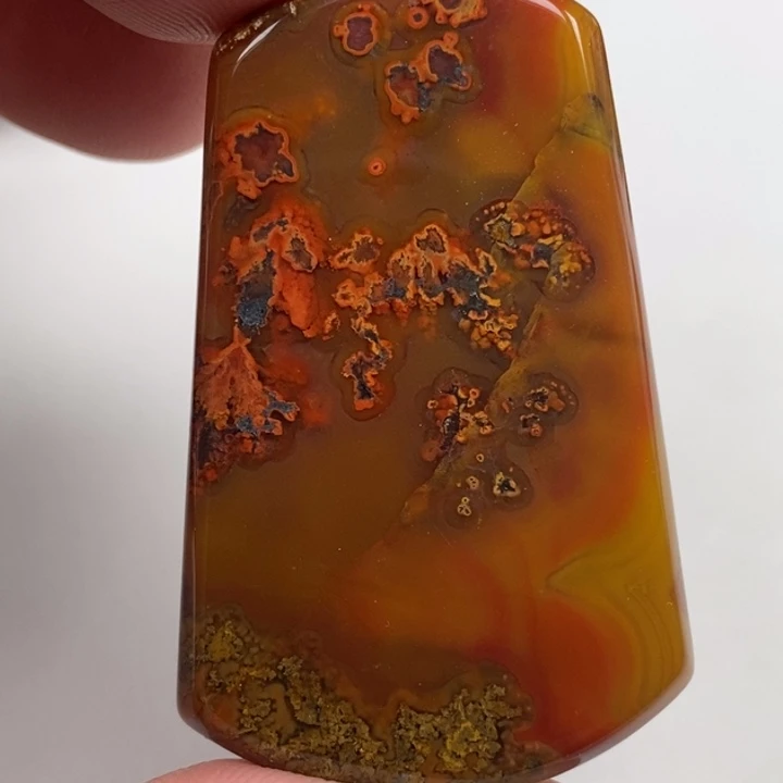 玛瑙/玉髓珠宝奇石未镶嵌鱼**玩