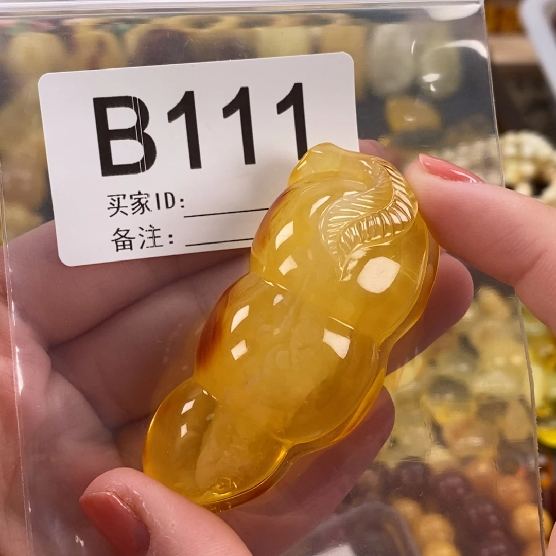 琥珀未镶嵌珠宝奇石