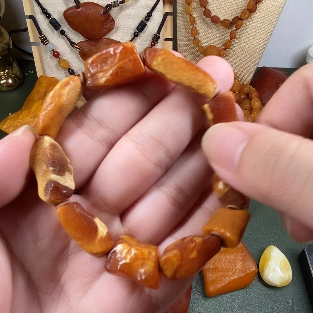 琥珀未镶嵌珠宝奇石