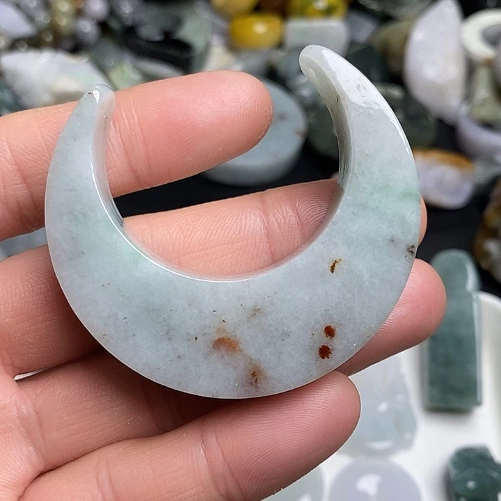 翡翠未镶嵌颈饰天然翡翠