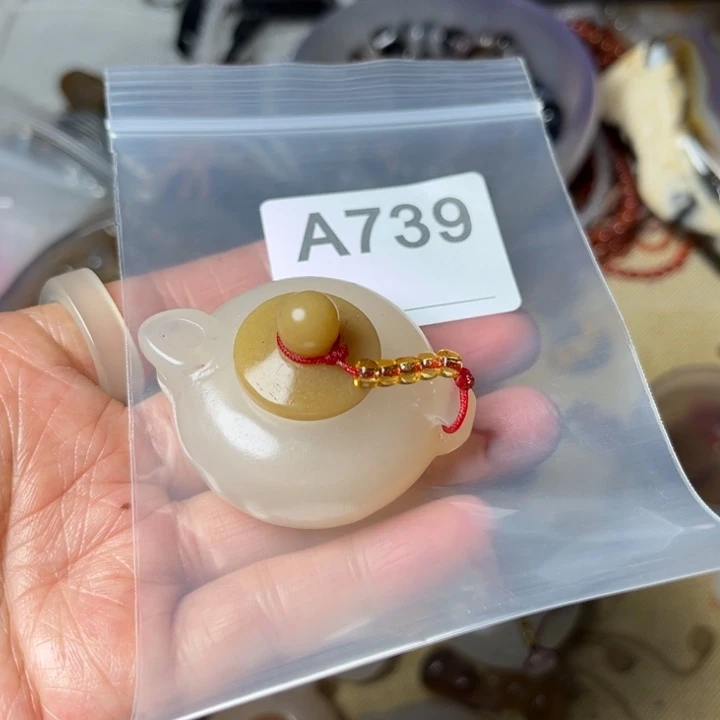 未镶嵌玛瑙/玉髓珠宝奇石