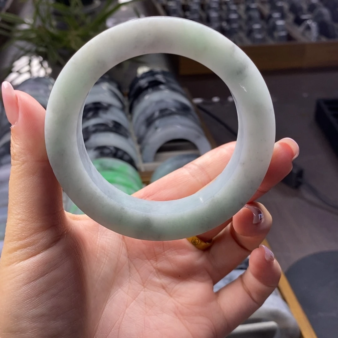 定制翡翠未镶嵌天然a货
