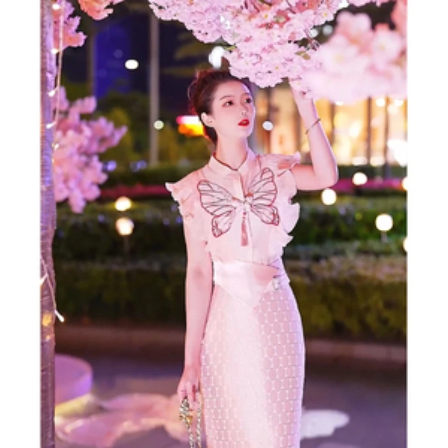 芙娜妮法式连衣裙女2022新款潮气质春夏小个子显瘦上衣F2220010A