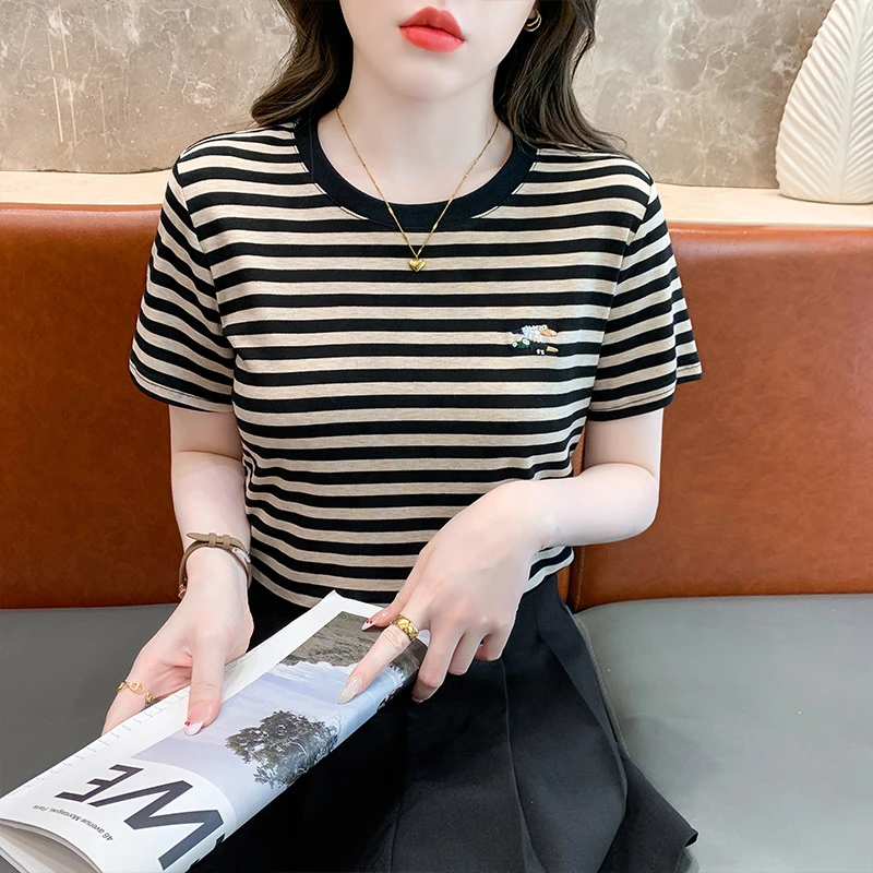 夏季宽松条纹t恤女士短袖上衣潮2025新款体恤女装刺绣正肩体恤衫