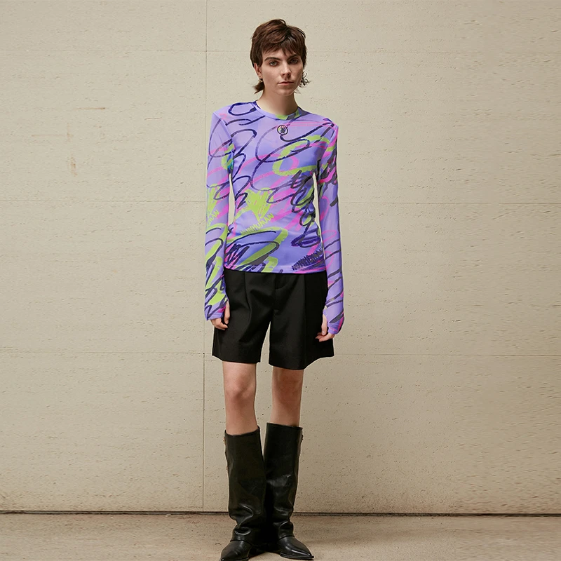 NONHUMAN蜡笔手写体字母印花网纱打底衣