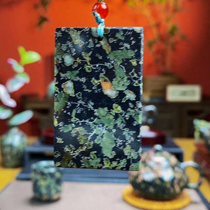 梅花玉精美梅花无事牌