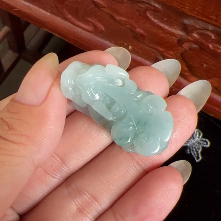 e***a定制翡翠未镶嵌翡翠