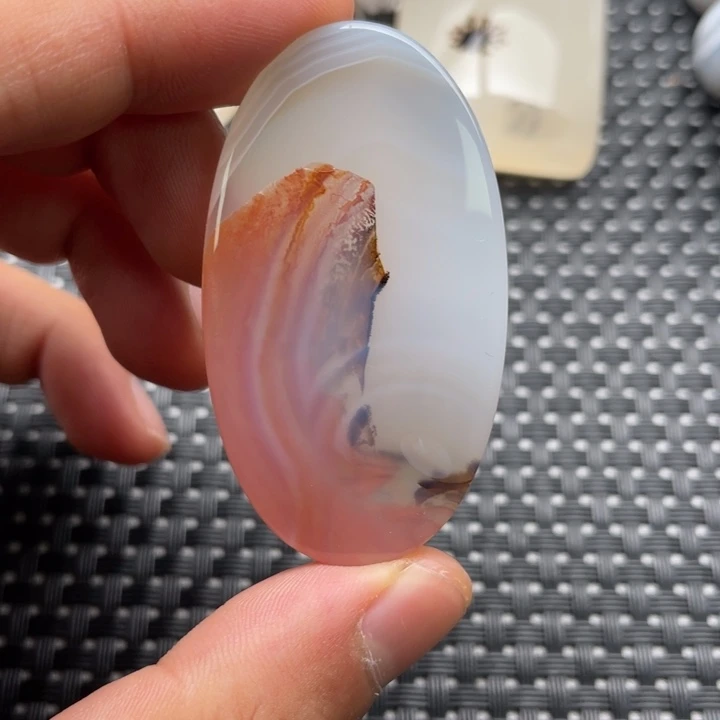 未镶嵌颈饰玛瑙/玉髓少*