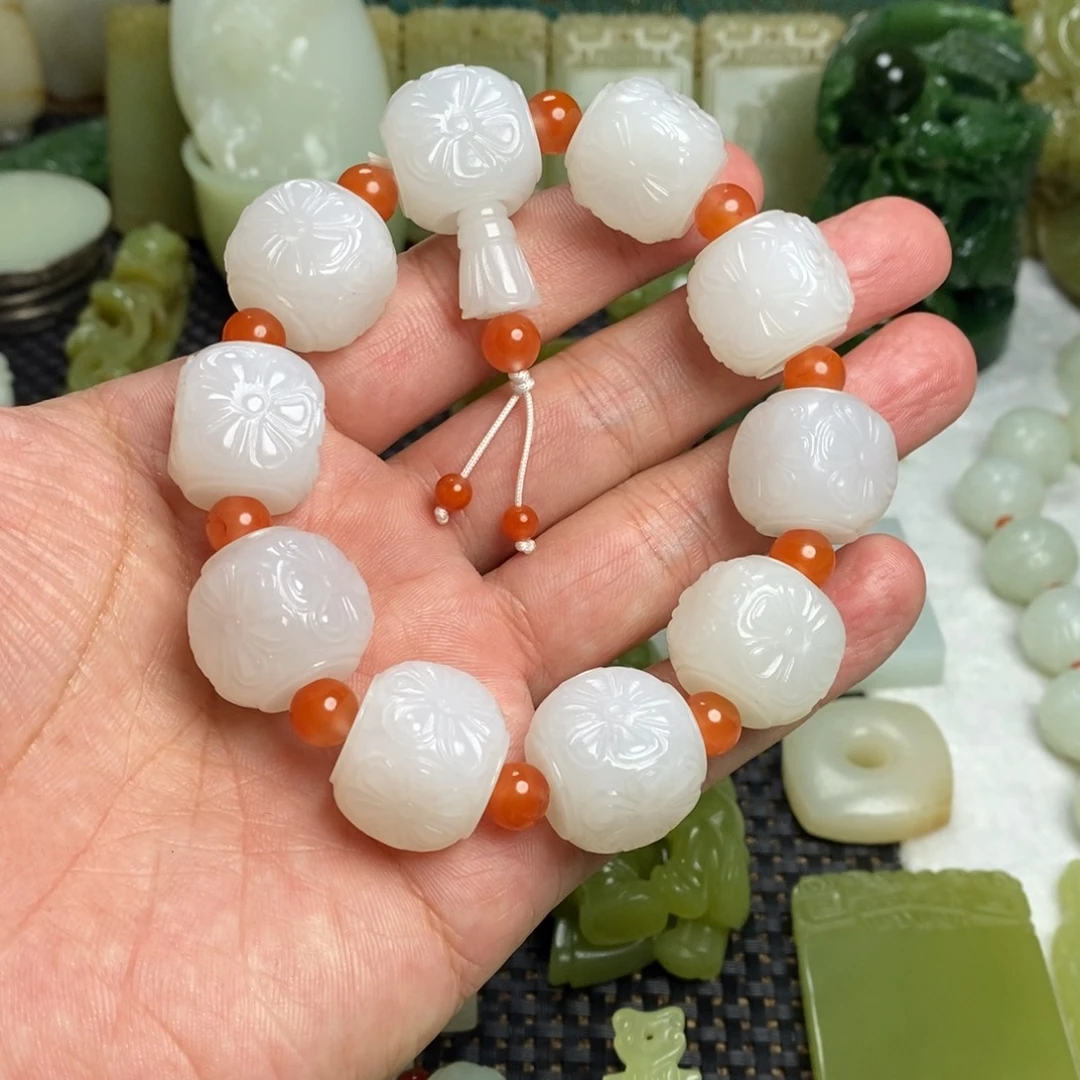 半***璃和田玉未镶嵌挂件