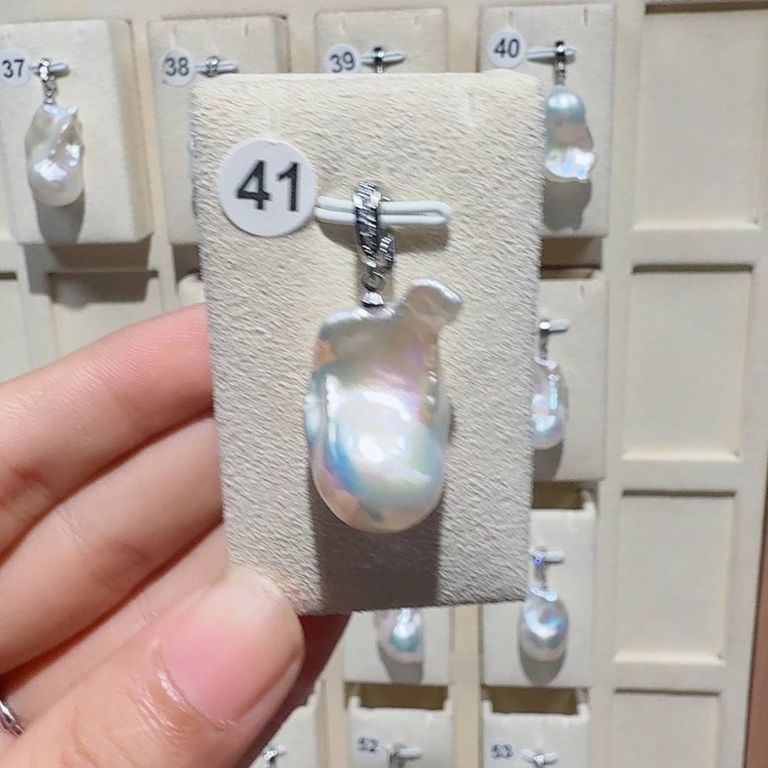 颈饰合金淡水珍珠