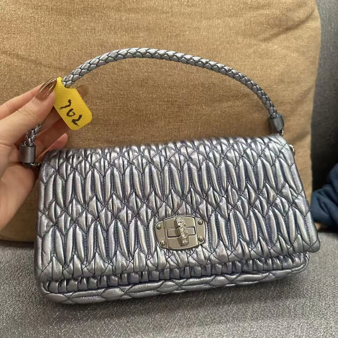 95新 MIU MIU/缪缪 702  he  /*二奢包包