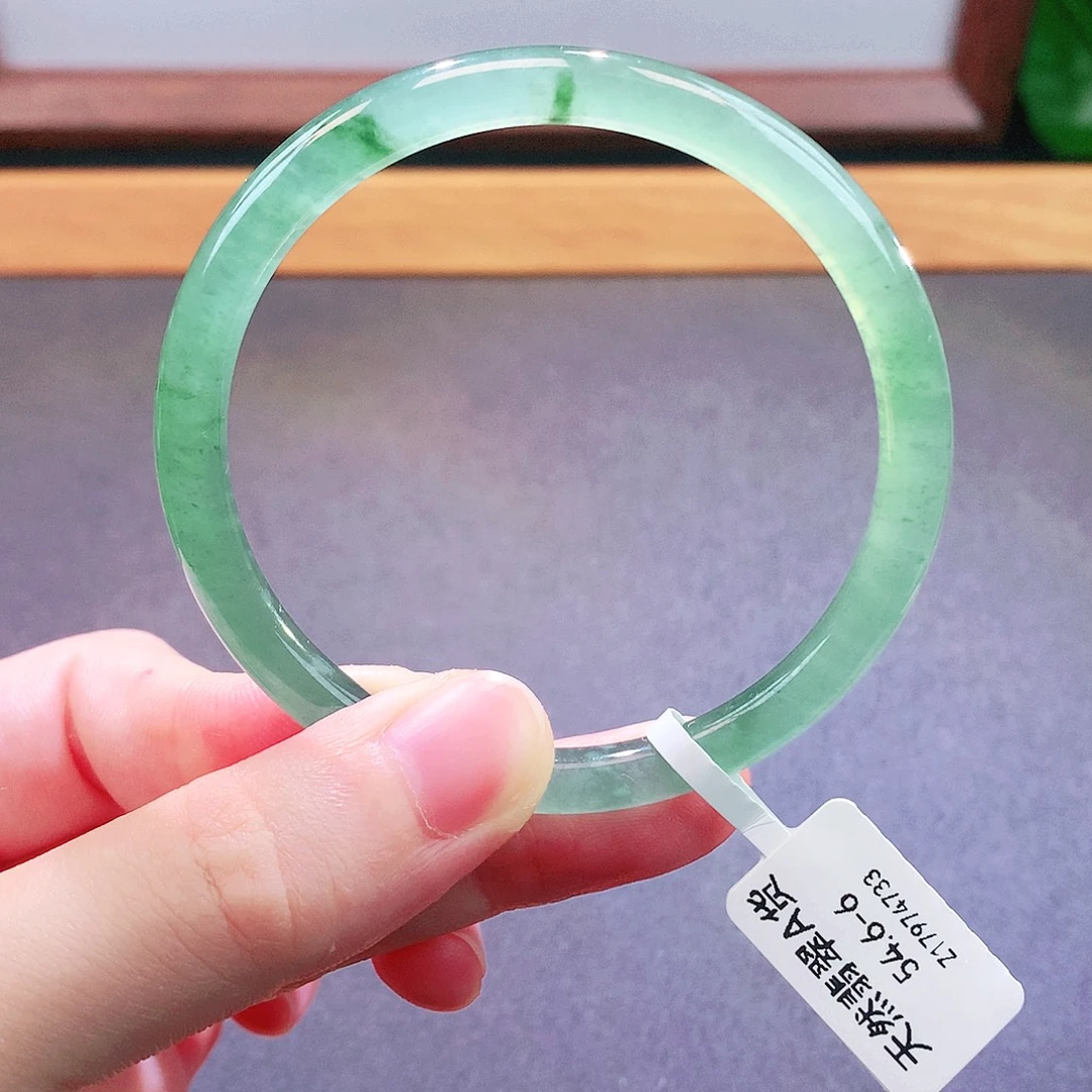 翡翠未镶嵌手镯天然翡翠
