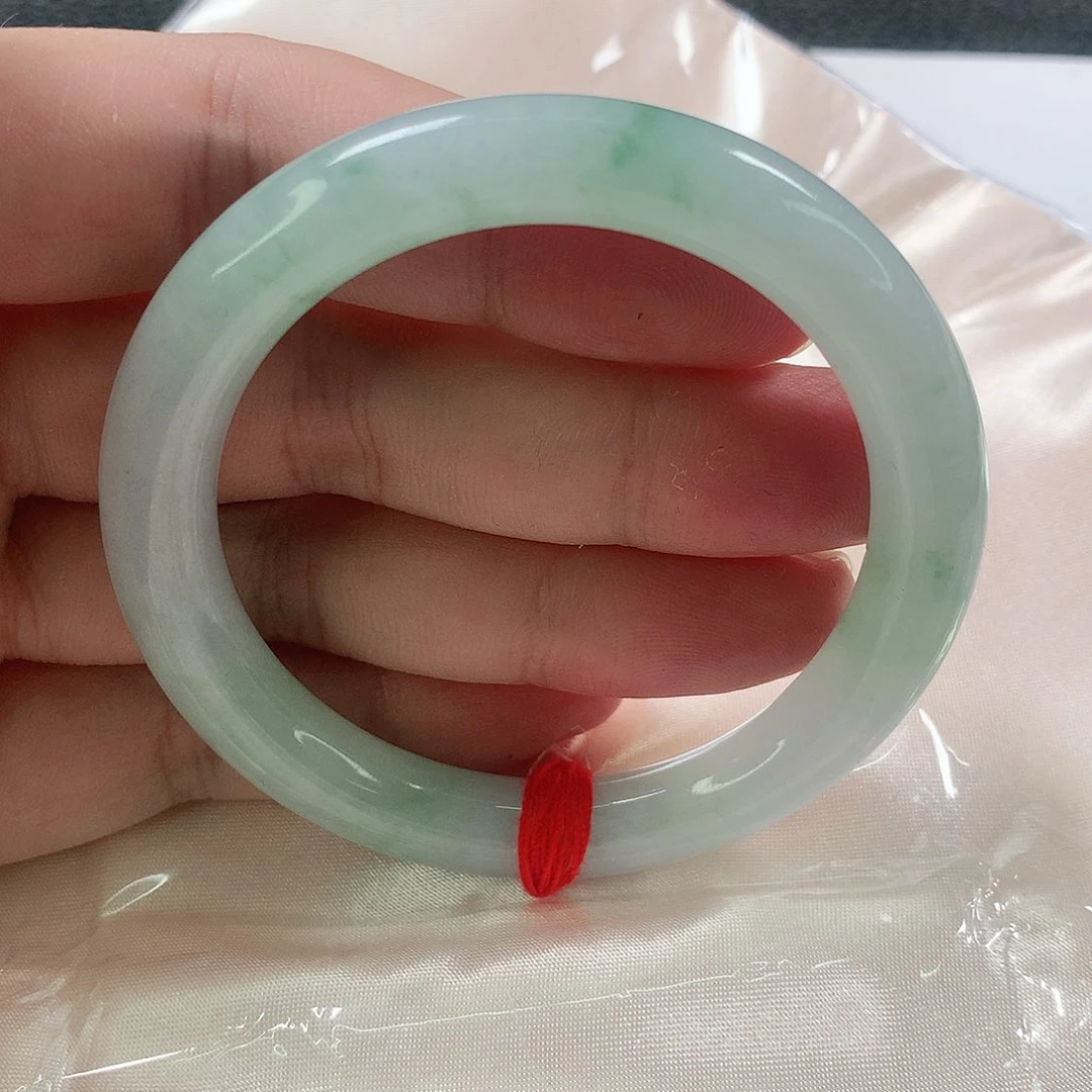 未镶嵌手镯（圆镯）翡翠373号