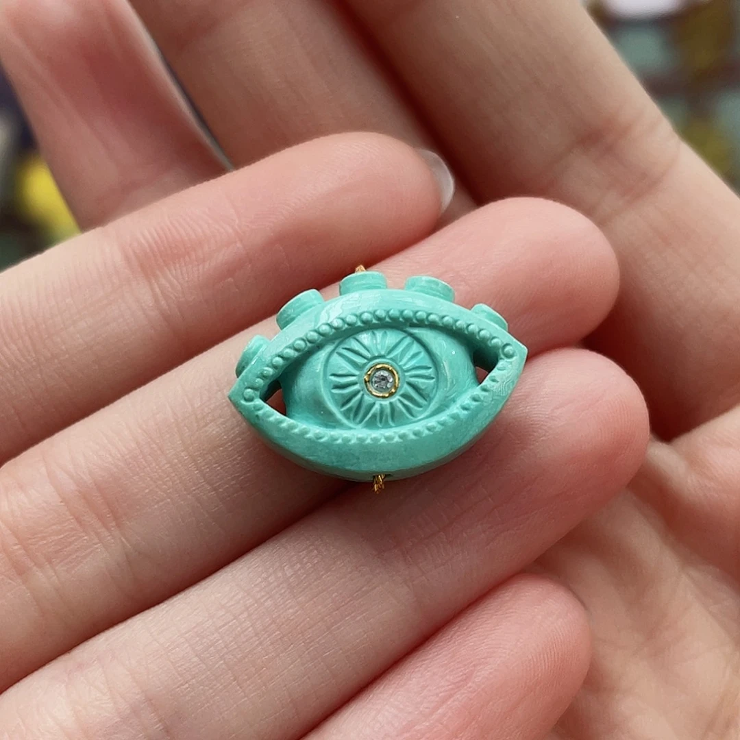 绿松石颈饰未镶嵌