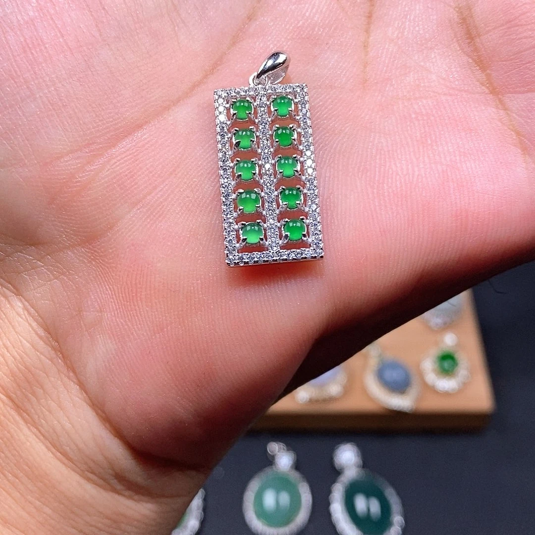 颈饰银S925镶嵌翡翠w w