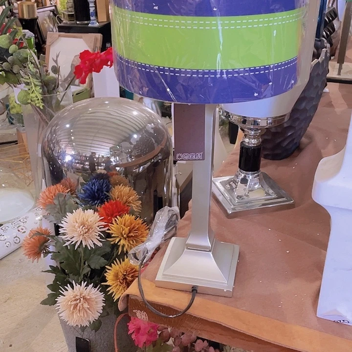 陶瓷花瓶部分微瑕