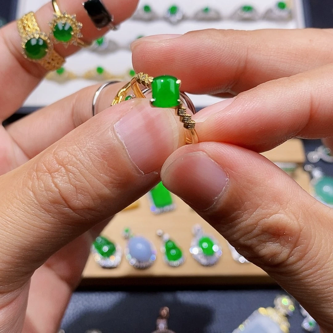 银S925镶嵌戒指翡翠戒指