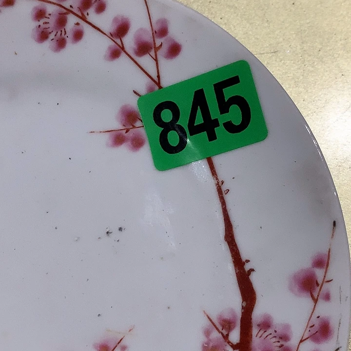 加***女手工艺品琉璃民俗文化研究中心