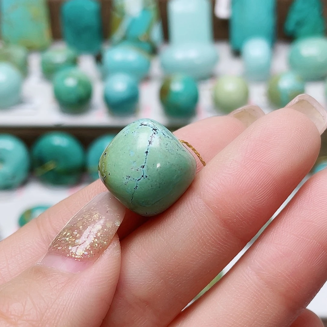 G***1绿松石未镶嵌珠宝奇石