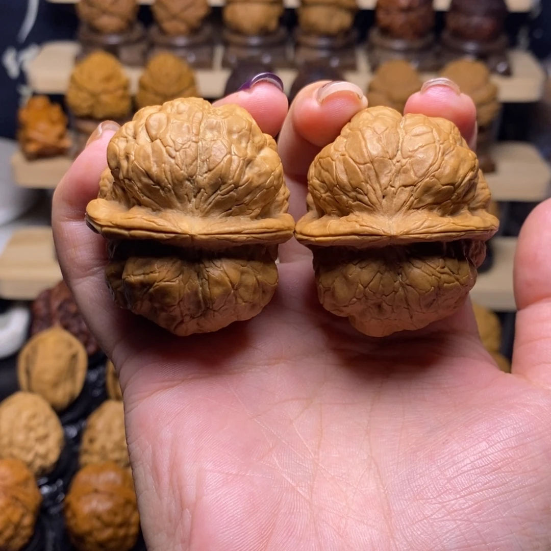 把件文玩核桃Z金蟾疙瘩包1……………