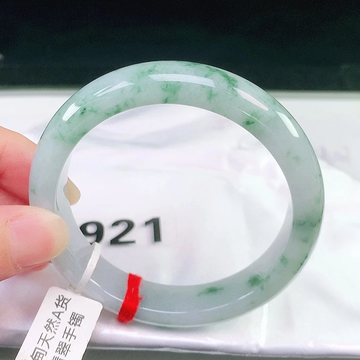 翡翠未镶嵌手镯921