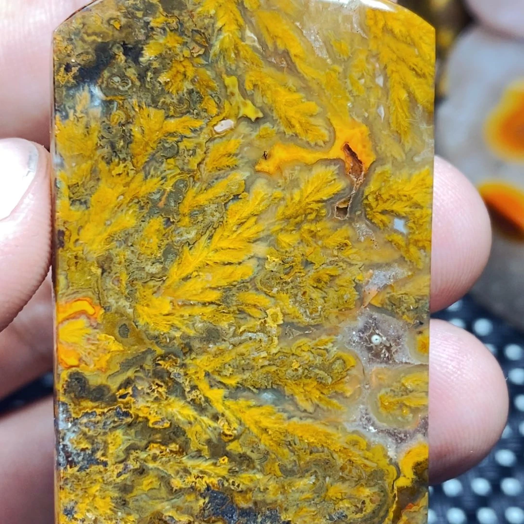 未镶嵌吊坠(不含链)玛瑙/玉髓郭*
