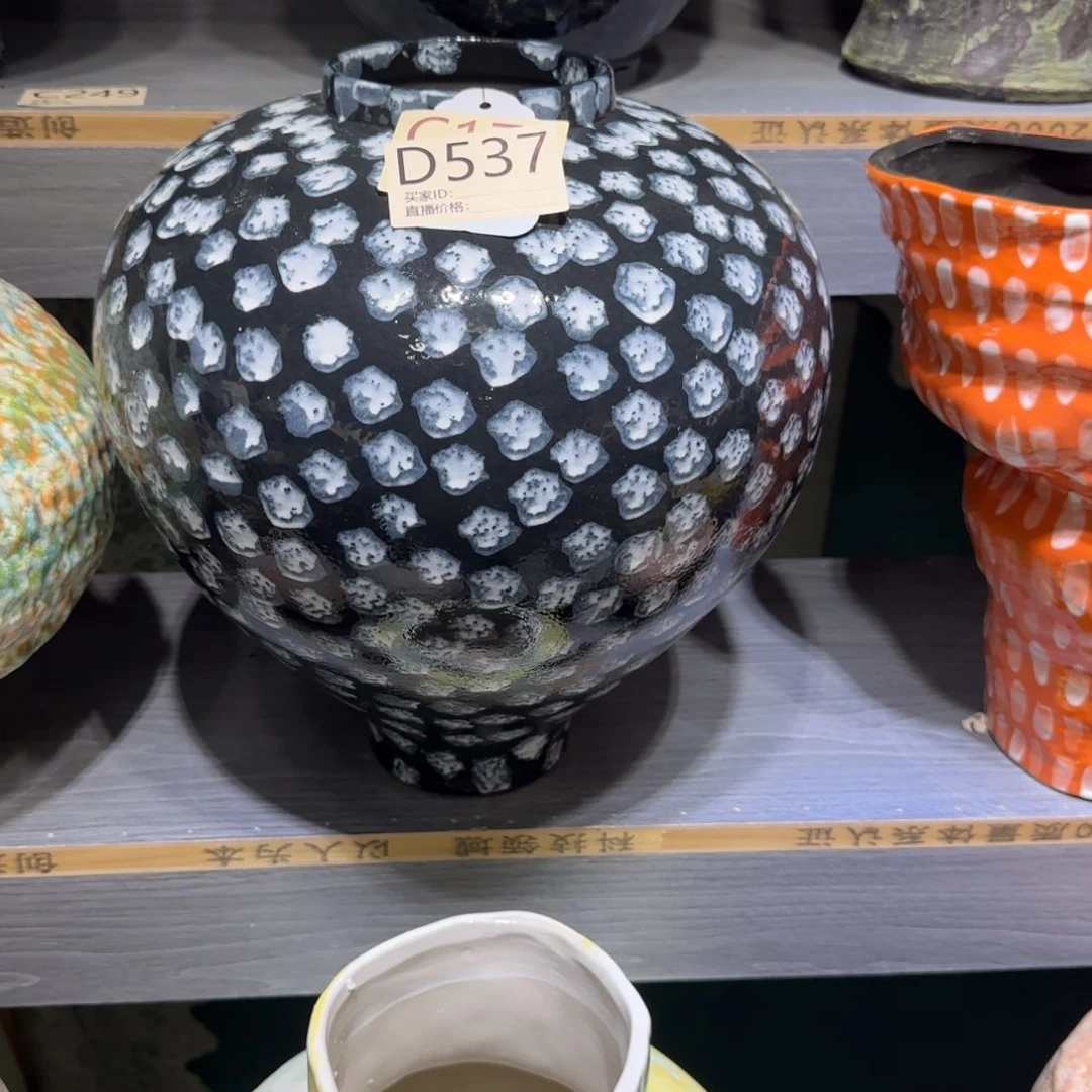 景德镇陶瓷艺术品一****店