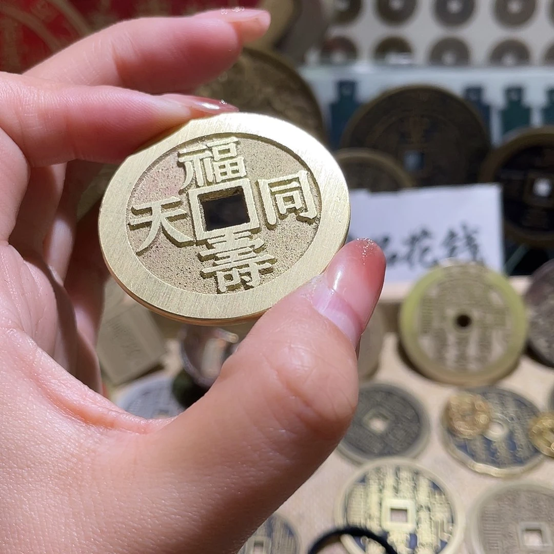 铜铜现代仿制工艺品花钱