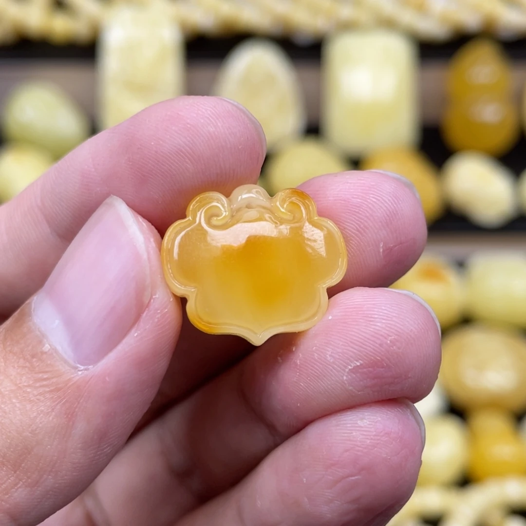 琥珀未镶嵌裸石琥珀蜜蜡
