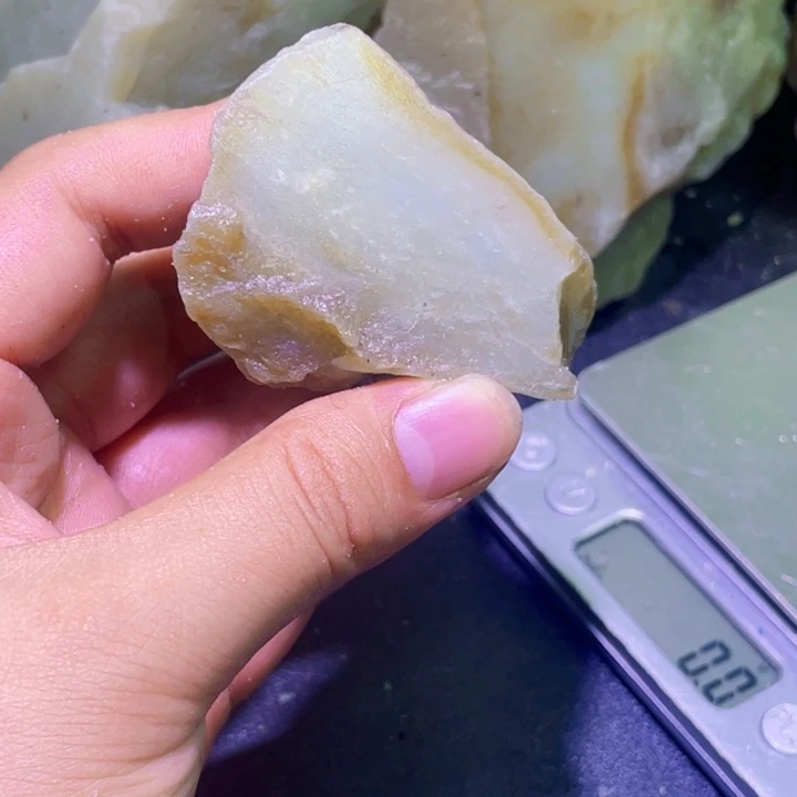 未镶嵌和田玉珠宝半成品