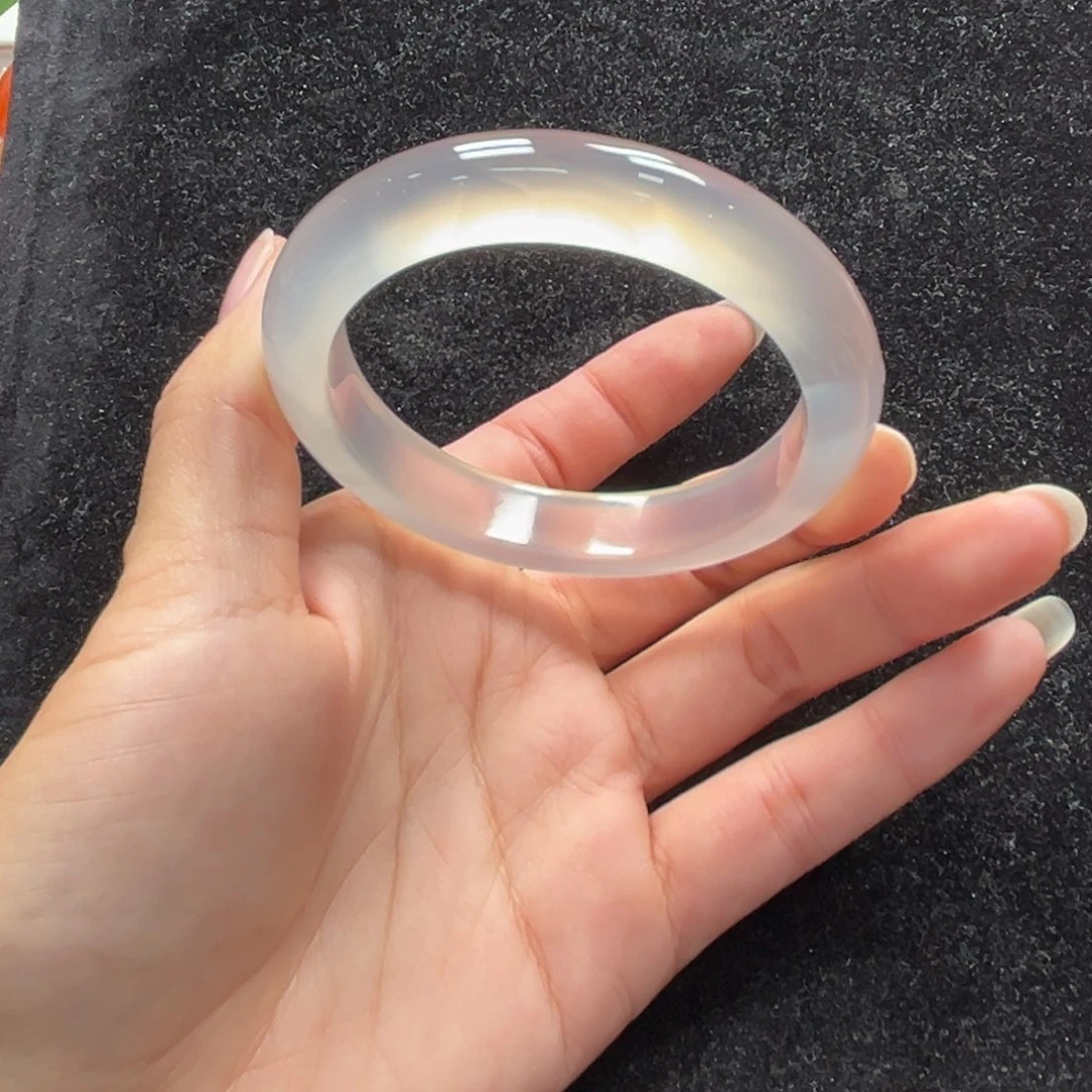 手镯玛瑙/玉髓未镶嵌