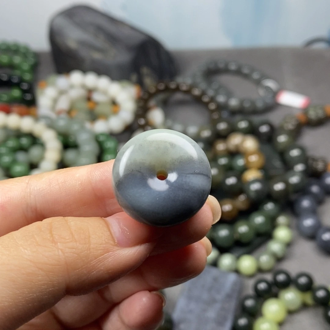 手链未镶嵌和田玉