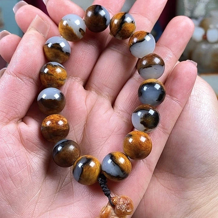 和田玉挂件未镶嵌李**茶