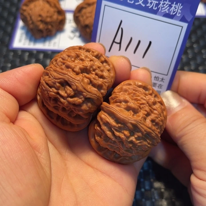 把件文玩核桃44狮子A111