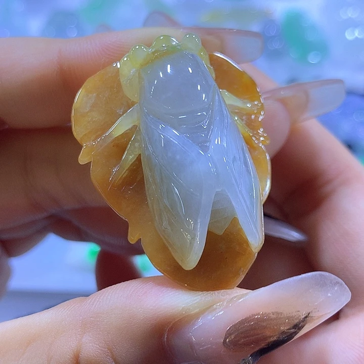 翡翠未镶嵌颈饰天然翡翠A货吊坠