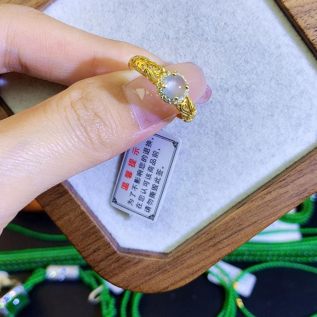 翡翠戒指银S925镶嵌天然翡翠戒指