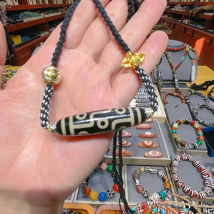 未镶嵌玛瑙/玉髓珠宝奇石