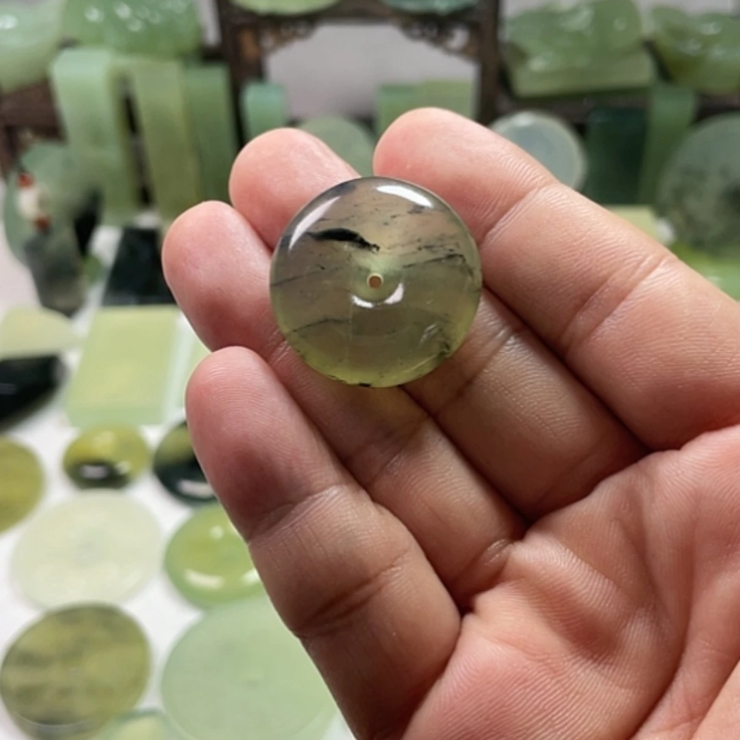 【闪购商品】未镶嵌岫玉挂件…**哥