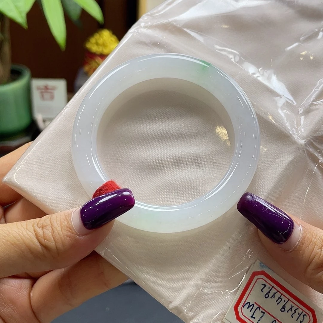 翡翠未镶嵌手镯28号链接