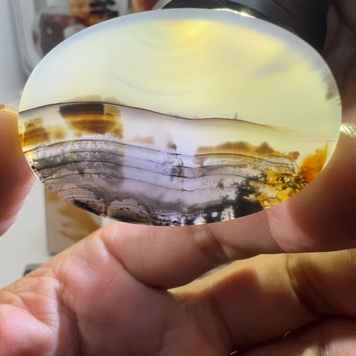 未镶嵌玛瑙/玉髓珠宝奇石