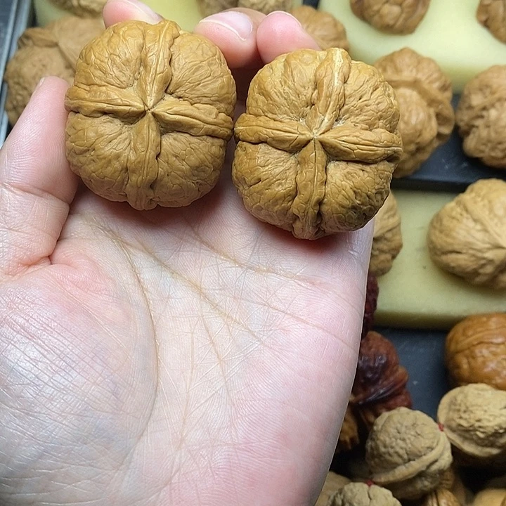吊坠桃核隔**头炸四42尺