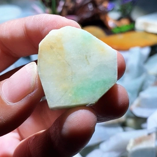 散珠翡翠边角料235