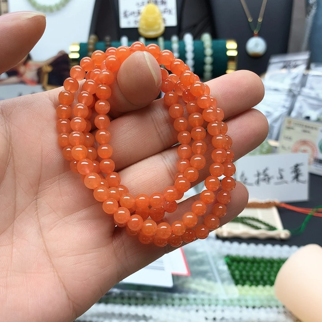 颈饰未镶嵌南红玛瑙