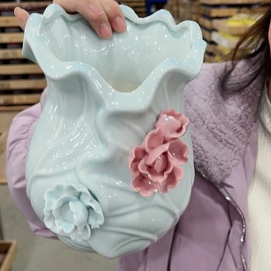 红陶花盆直播间已有一年多